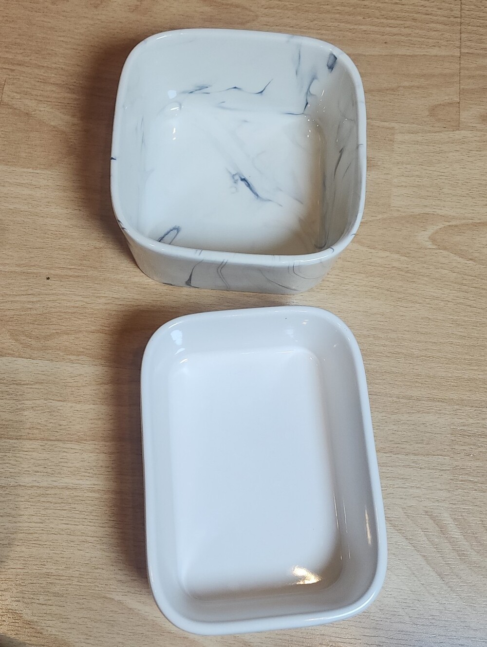 Rae Dunn Ceramic Food Storage Containers Vent Lid "Lunch" & "Delish" - Picture 5 of 16